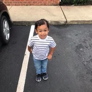 Meet your Posher, Emmanuel